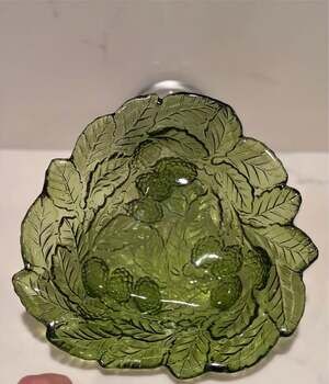 Vintage Indiana Loganberry Olive Green Bowl